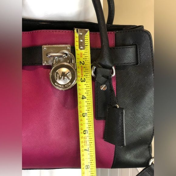MICHAEL KORS Fuchsia & Black Saffiano Leather Satchel w Silver Chain Crossbody - Picture 8 of 17